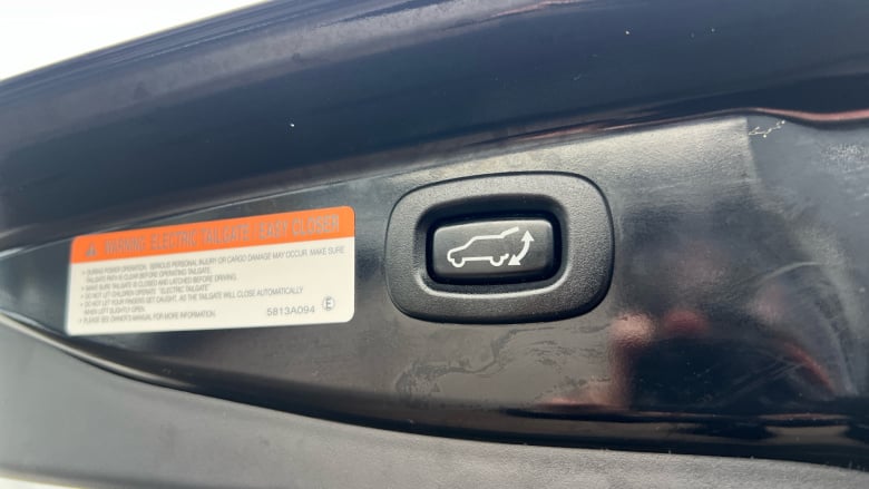 Mitsubishi Outlander 2.0 Exceed 5dr CVT Petrol Estate